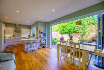 Chalgrove Way, Emmer Green, Image 2