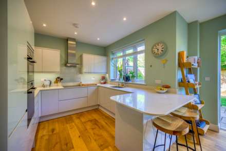 Chalgrove Way, Emmer Green, Image 4