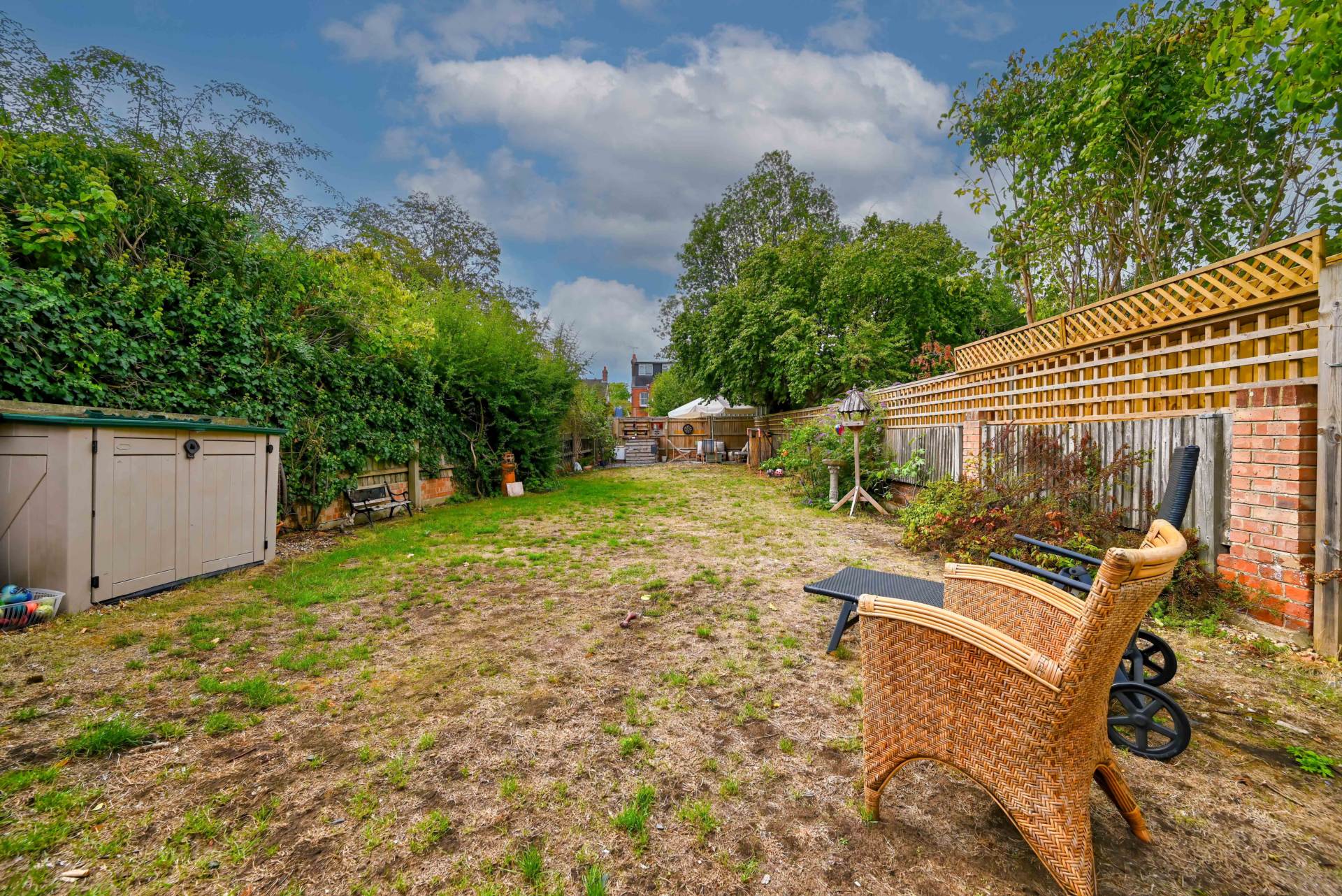 Buxton Avenue, Caversham Heights, Image 21