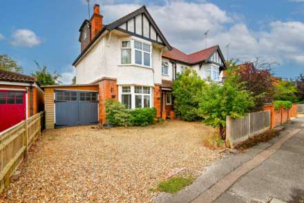 Buxton Avenue, Caversham Heights