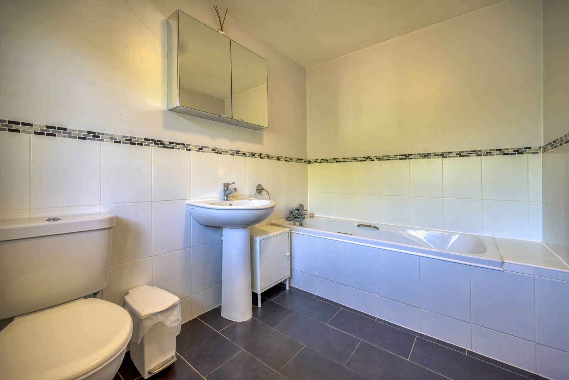 Conisboro Avenue, Caversham Heights, Image 33