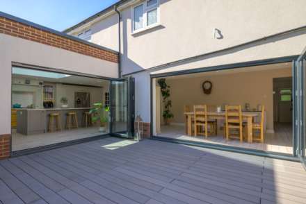 Conisboro Avenue, Caversham Heights, Image 39