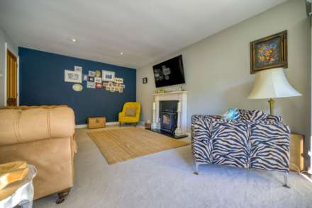 Conisboro Avenue, Caversham Heights, Image 8