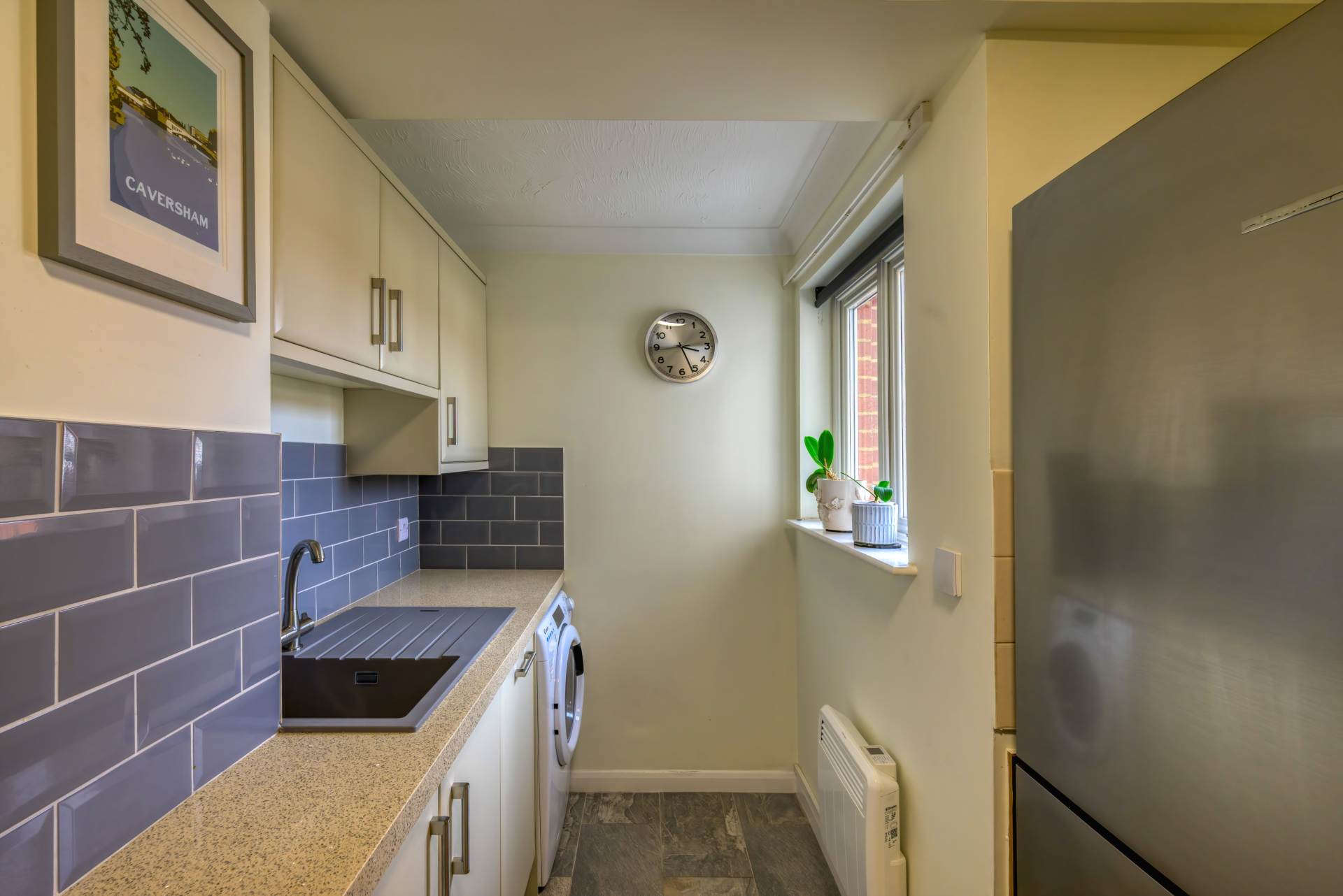 Priory Court, Caversham, Image 8