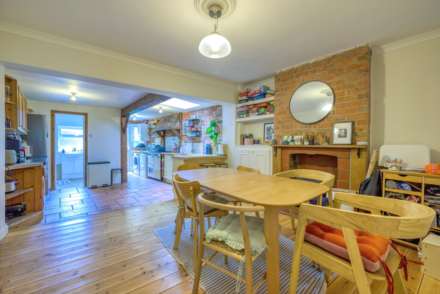 Hemdean Road, Caversham, Image 3