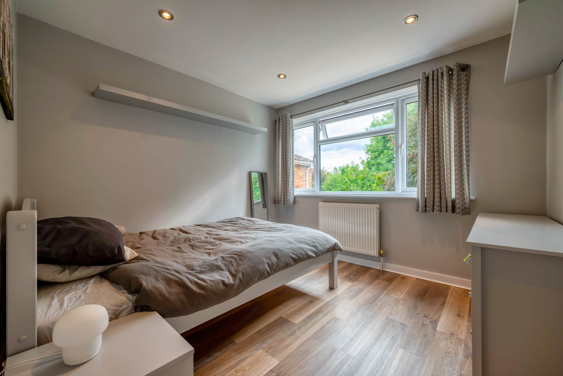 Gayhurst Close, Caversham Park, Image 15