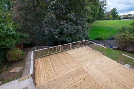 Gayhurst Close, Caversham Park, Image 22
