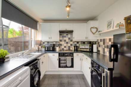 Eliot Close, Emmer Green, Image 4