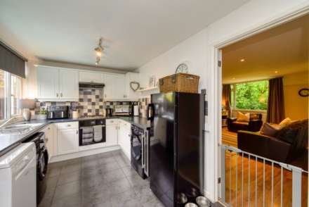 Eliot Close, Emmer Green, Image 9