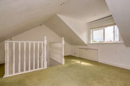 Mill Road, Caversham, Image 16