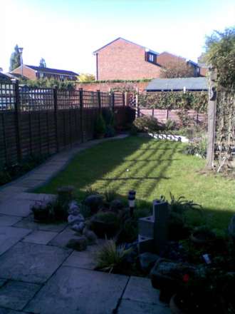 Elliots Way, Caversham, Image 2