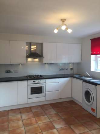 Elliots Way, Caversham, Image 3