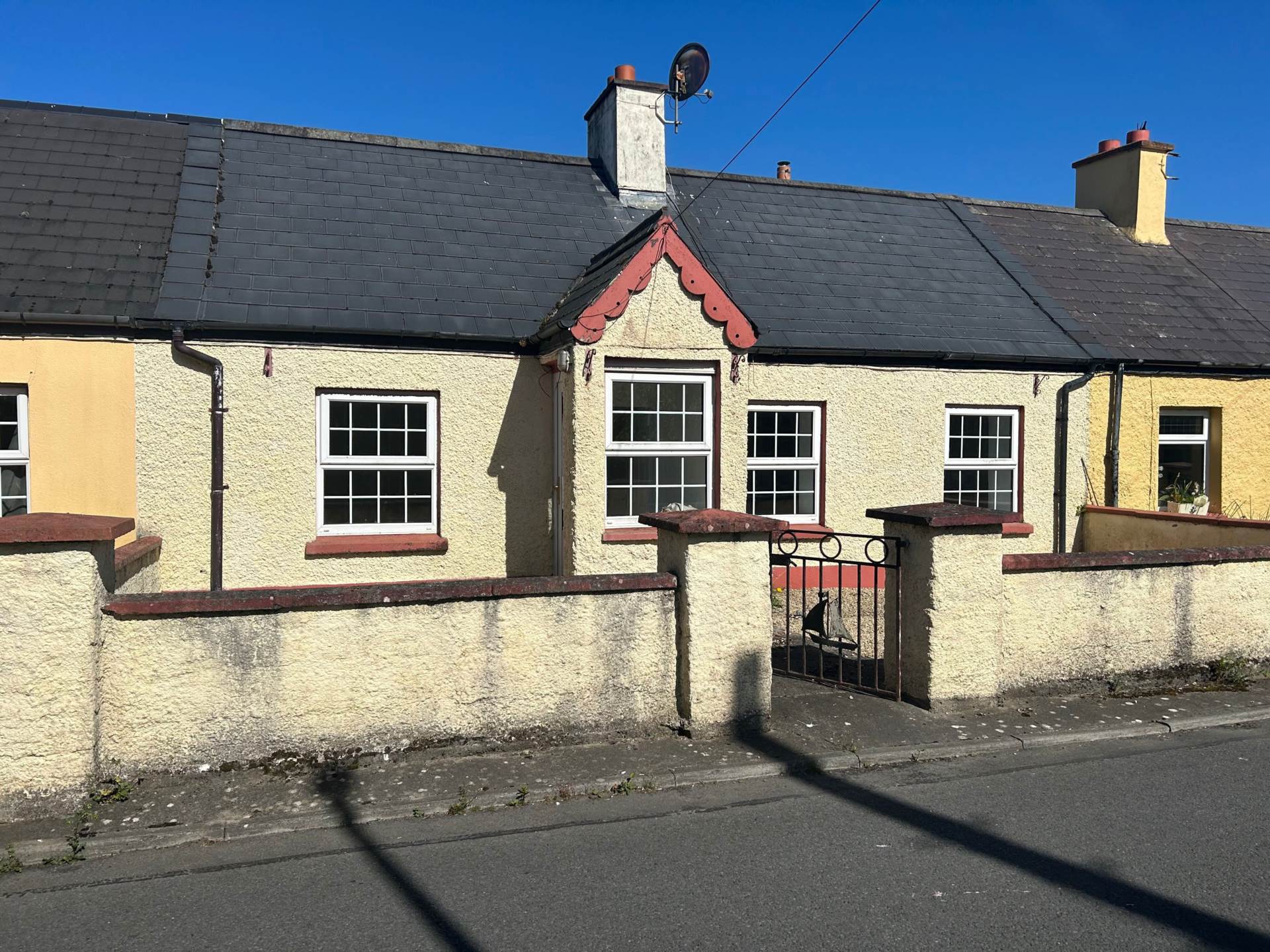 No 2 Railway Cottages, Portarlington, Co.Laois R32X5W8
