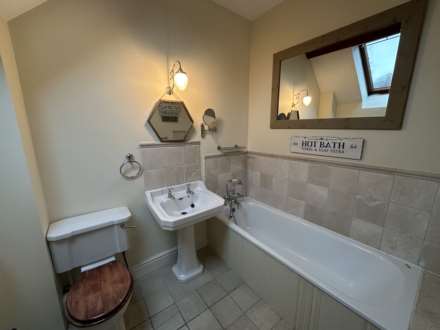 Ash House Farm, Great Wolford, Image 9