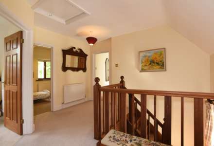 Hastings Hill, Churchill, Image 12