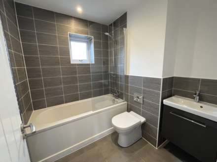 Swailbrook Place, Kingham, Image 8