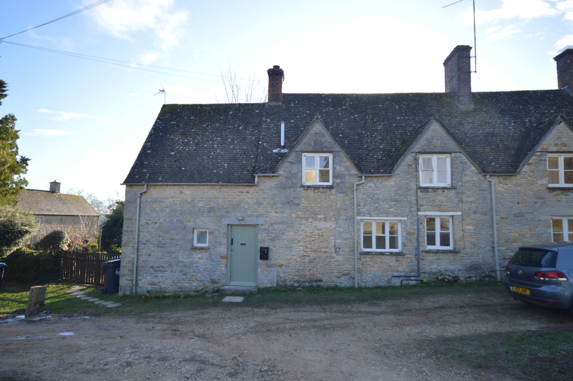The Green, Fifield, Image 1