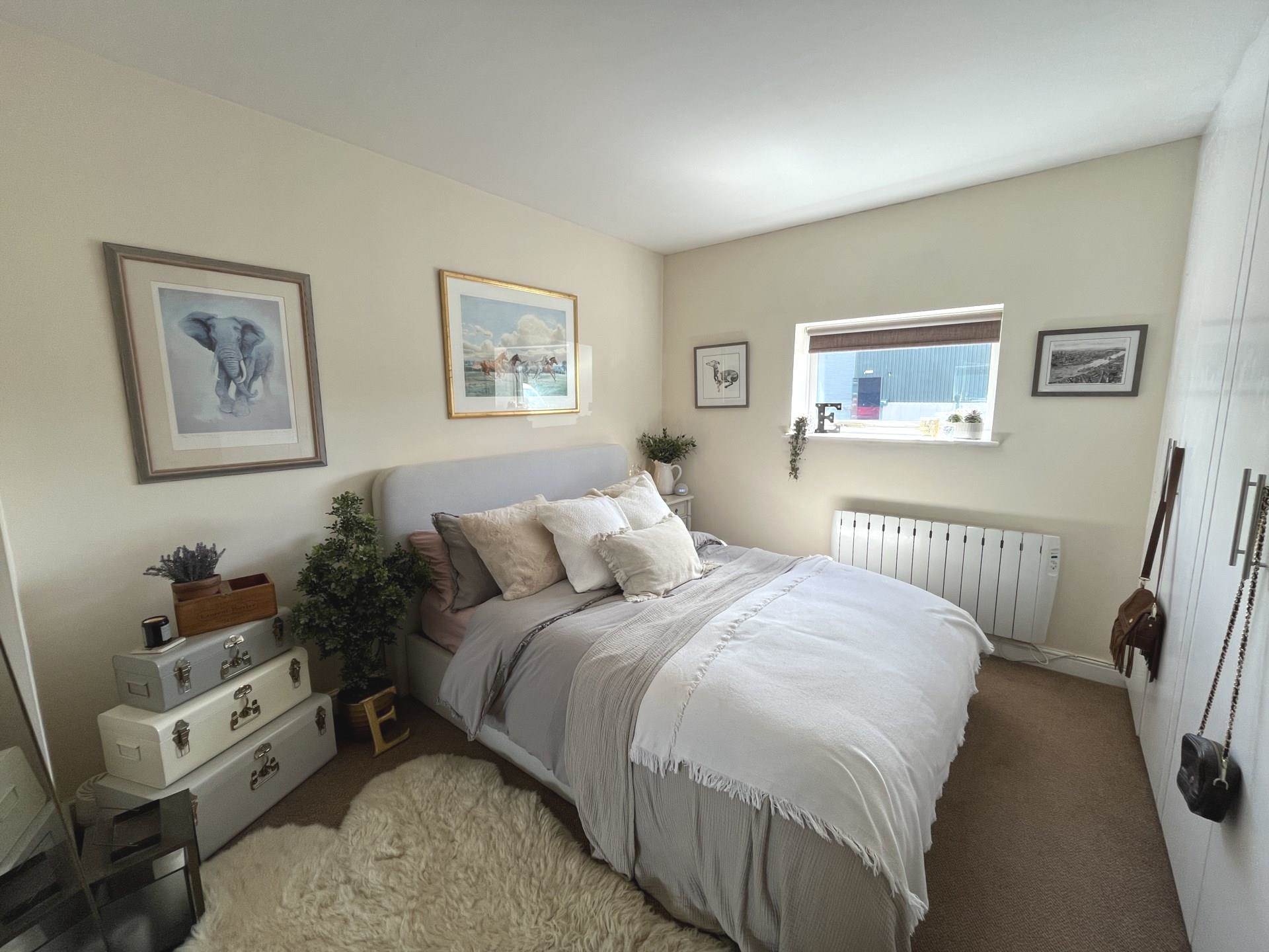 Frogmore Farmhouse, Moreton In Marsh, Image 4