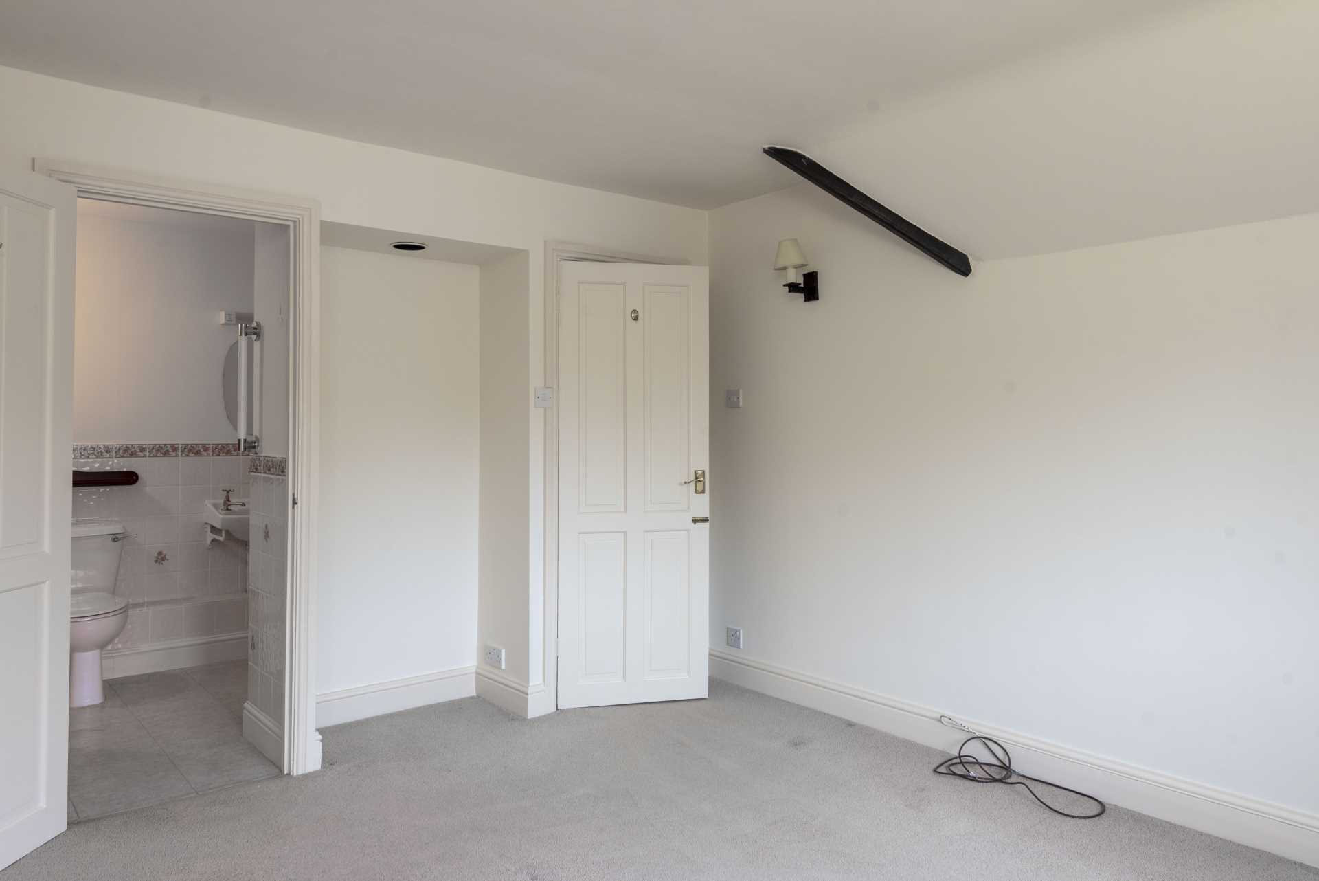 Lower End, Salford, Image 8