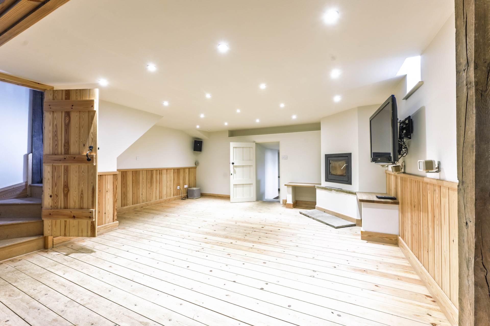 Glebe Farm, Great Rissington, Image 29