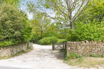 Glebe Farm, Great Rissington, Image 4