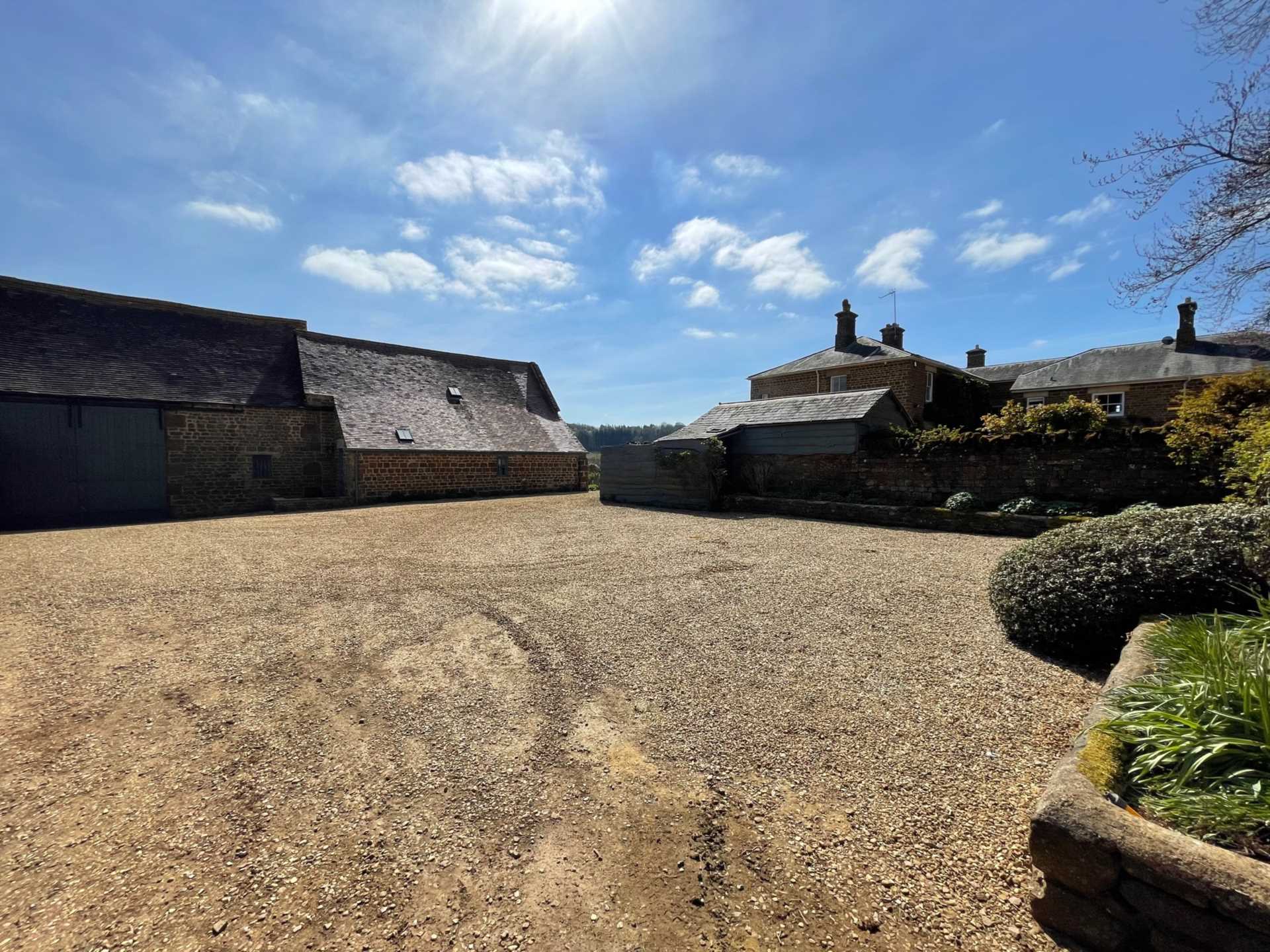 The Cottage, Holywell Farm, Wigginton, Image 11