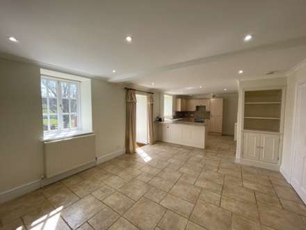 The Cottage, Holywell Farm, Wigginton, Image 3