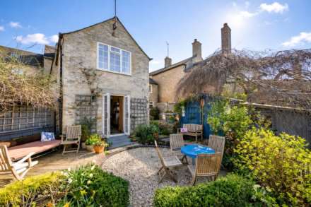 Spring Street, Chipping Norton, Image 3