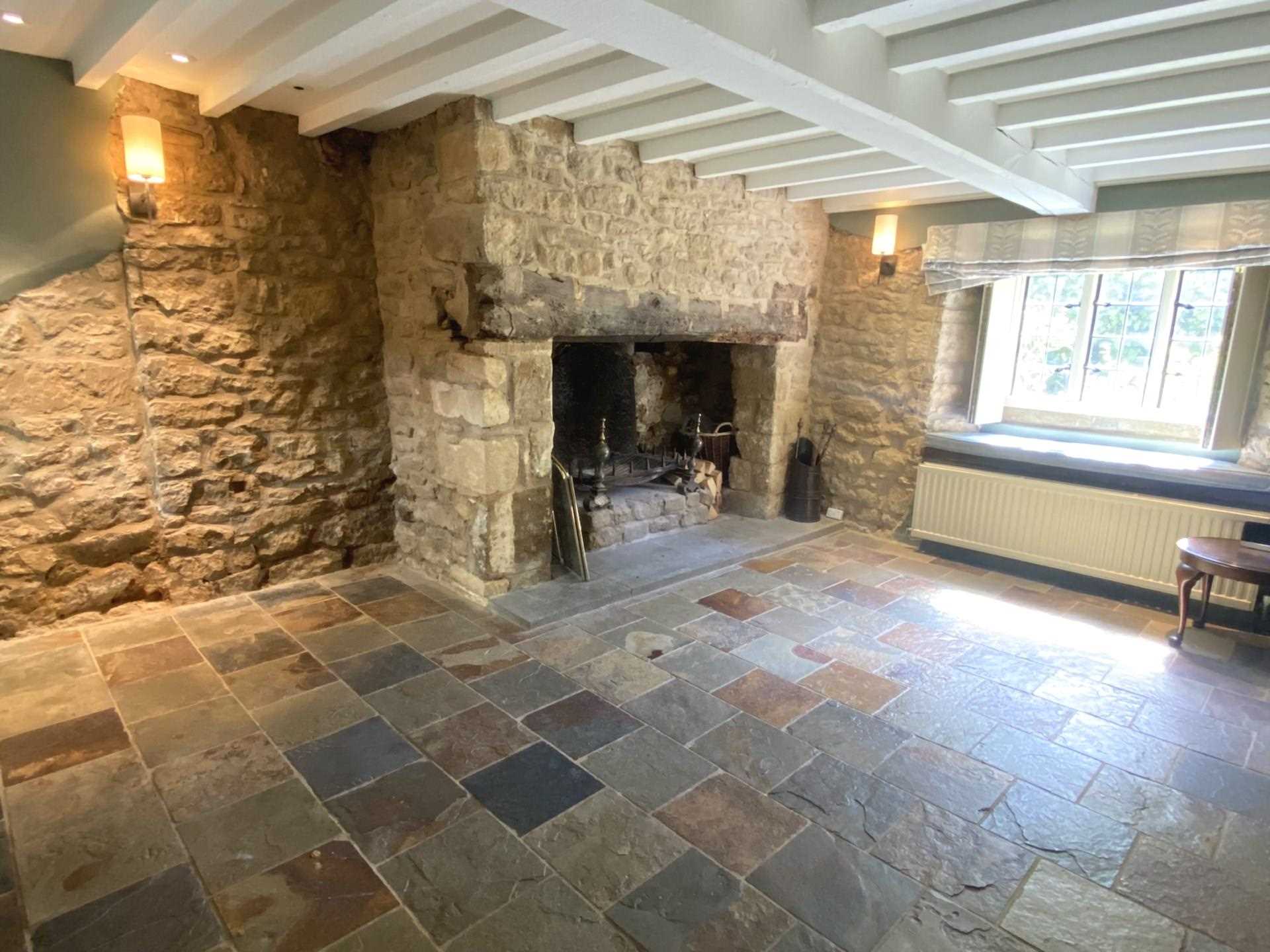 Old Road, Great Tew, Image 2