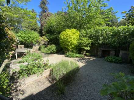 Old Road, Great Tew, Image 10