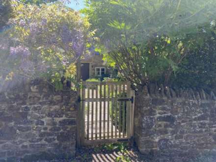 Old Road, Great Tew, Image 11