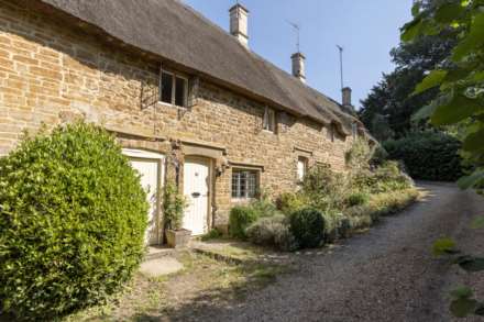 Old Road, Great Tew, Image 12