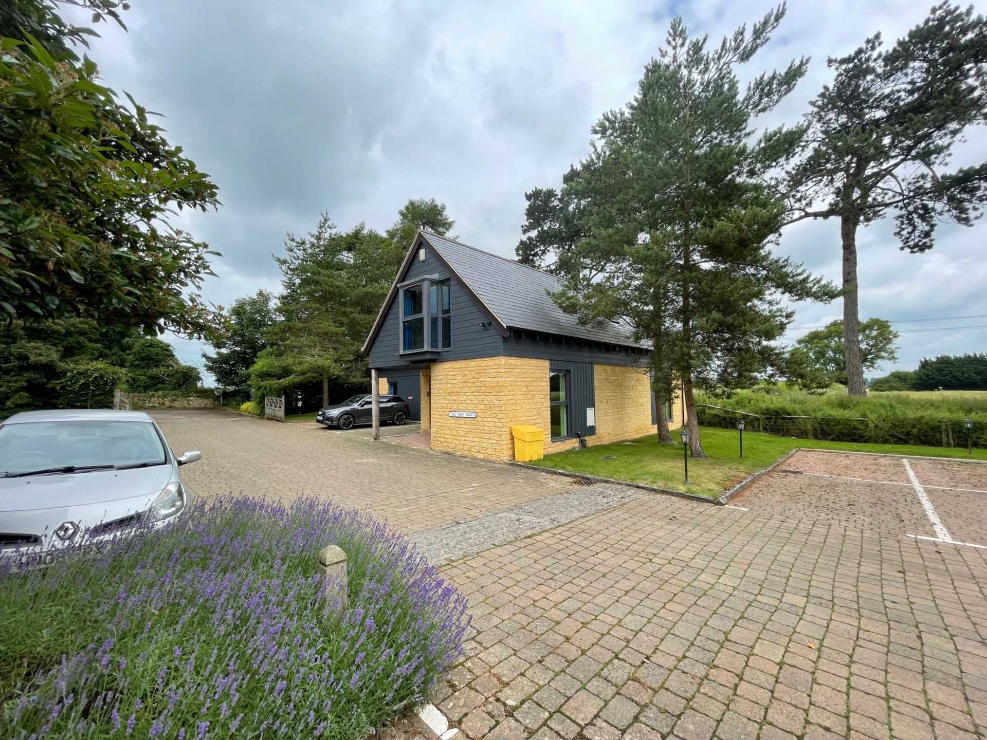 Chalford Park Barns, Image 11