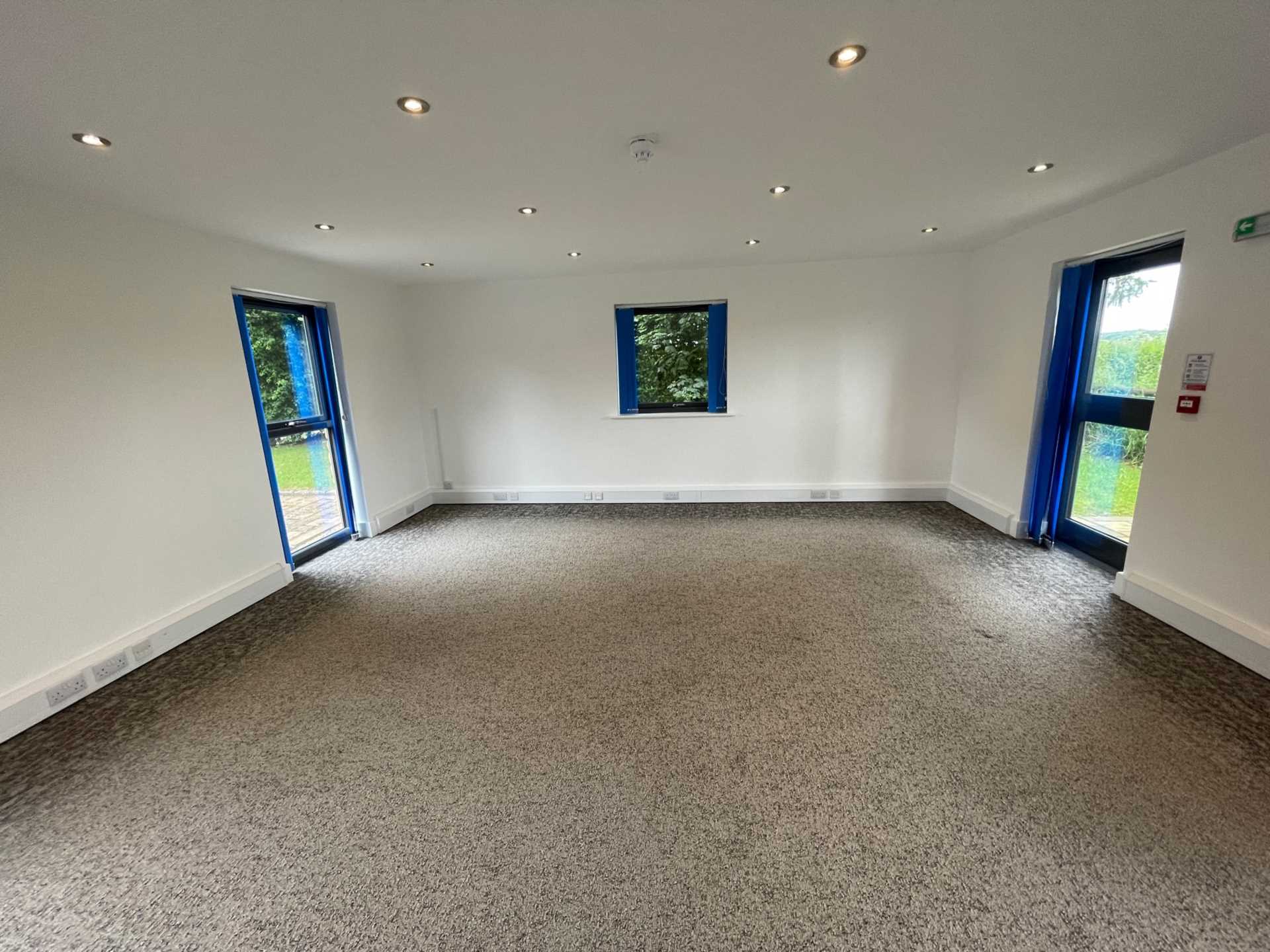 Chalford Park Barns, Image 5