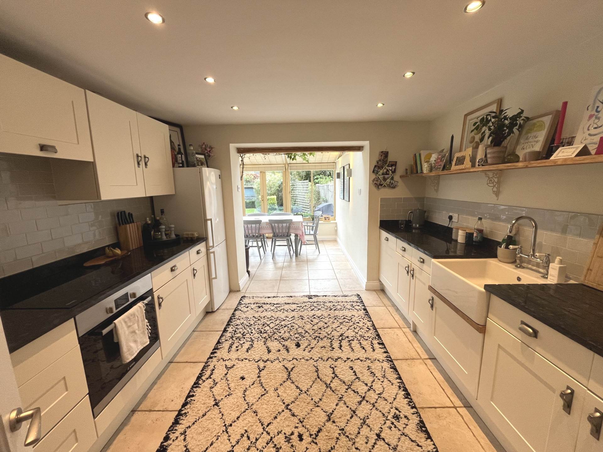 Orchard Row, Icomb, Image 2