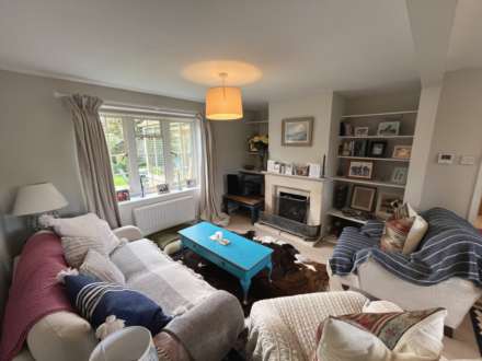 Orchard Row, Icomb, Image 4