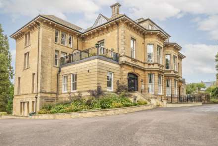 Penhurst Gardens, Chipping Norton, Image 1
