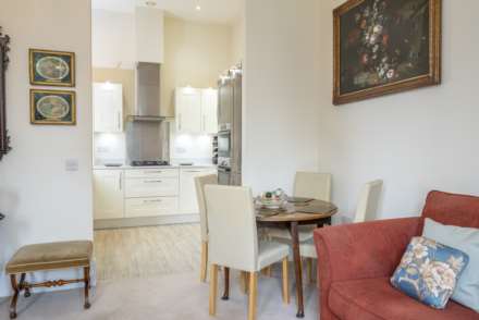 Penhurst Gardens, Chipping Norton, Image 5