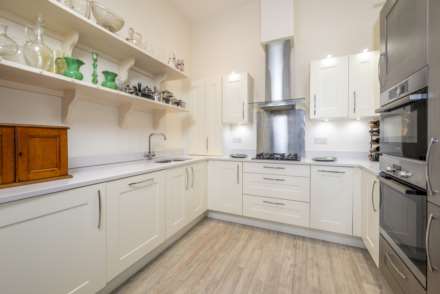 Penhurst Gardens, Chipping Norton, Image 6