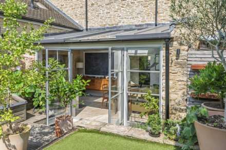 Diplock Cottage, Chadlington, Image 24