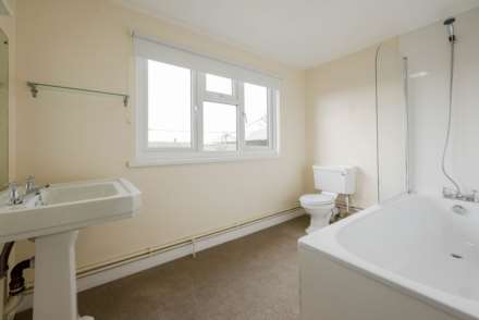 Stow Road, Bourton On The Water, Image 12