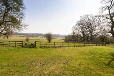 Stow Road, Bourton On The Water, Image 14