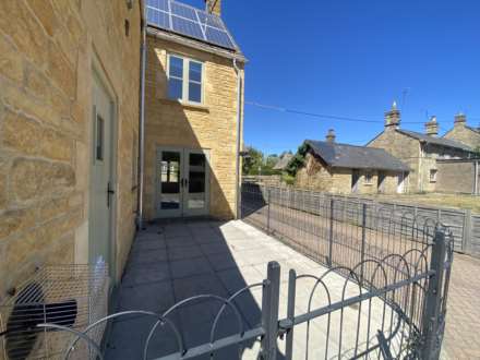 Junction Road, Churchill, Image 9