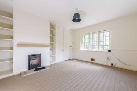 Drive Cottage, Campden House Estate, Image 3