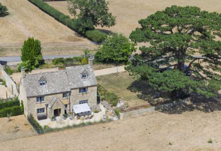 Property For Rent Dyers Lane, Campden House Estate, Chipping Campden