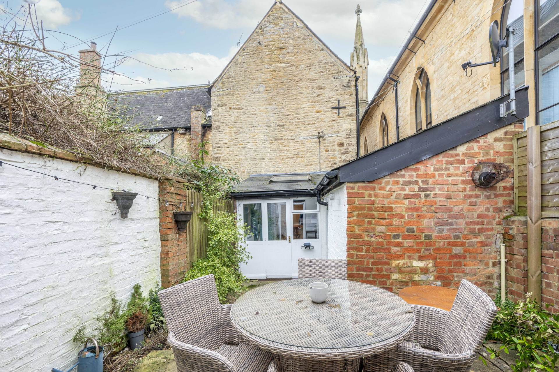 New Street, Chipping Norton, Image 12