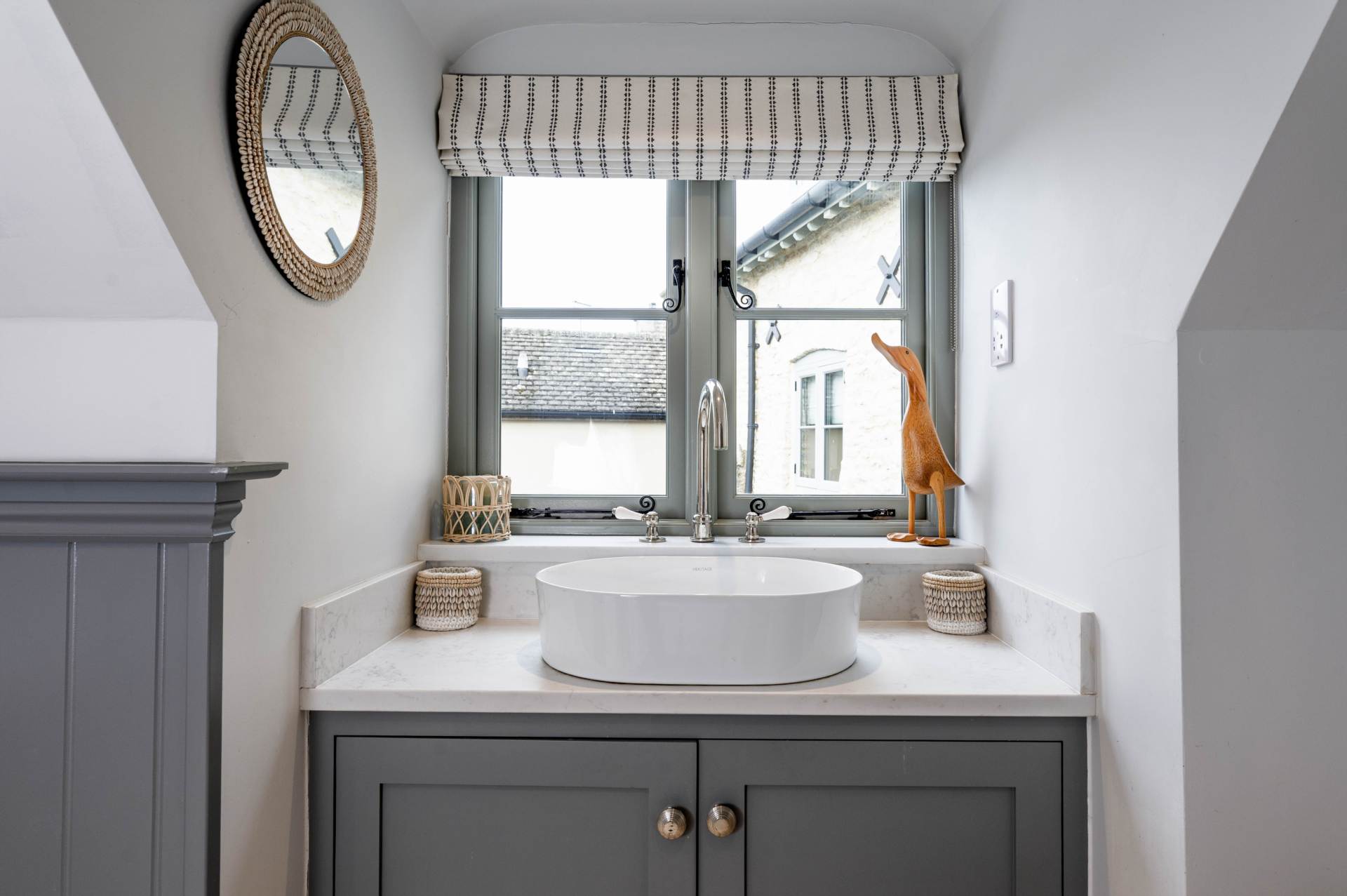 Main Street, Bledington, Image 19