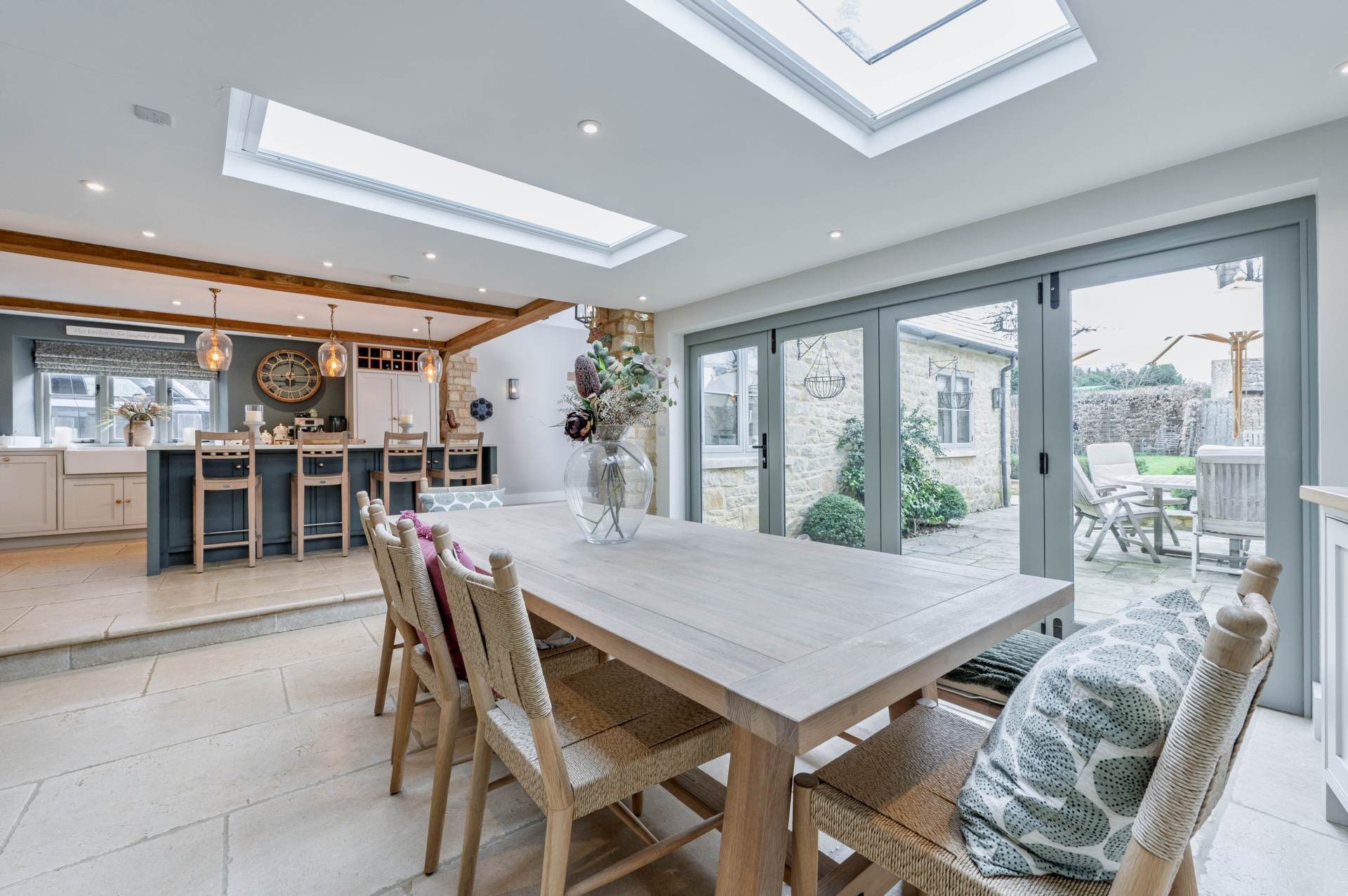 Main Street, Bledington, Image 9