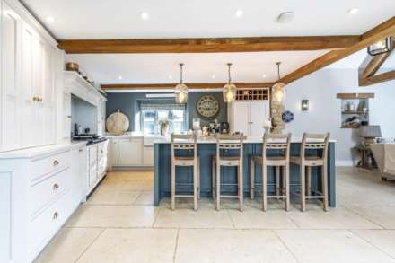 Main Street, Bledington, Image 6