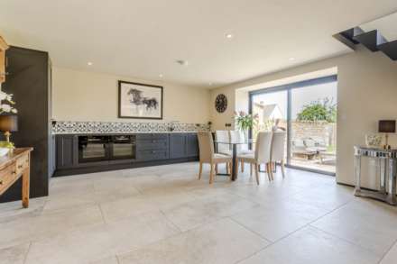 Chapel Lane, Enstone, Image 4